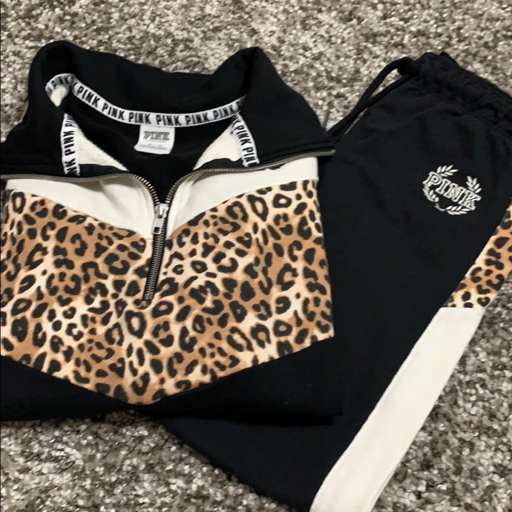 Victoria’s Secret 💕Pink 💕Jogging Set